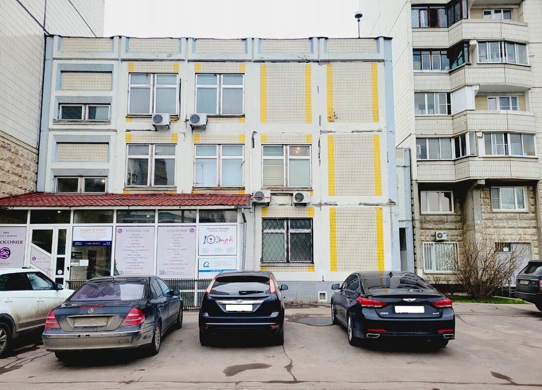 Торговое здание 1075,00 м² в Строгино (г.Москва)